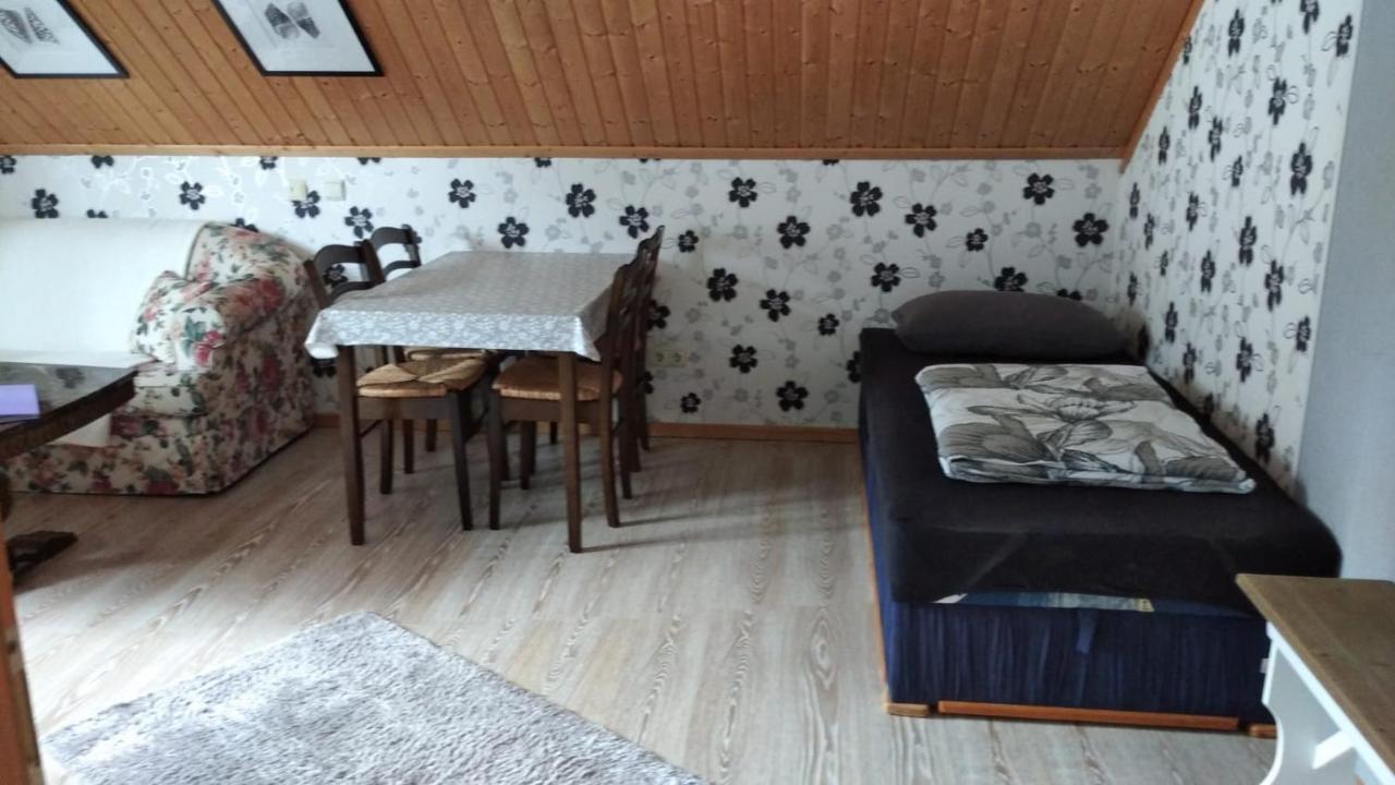 Das blaue Haus Daufenbach Extérieur photo